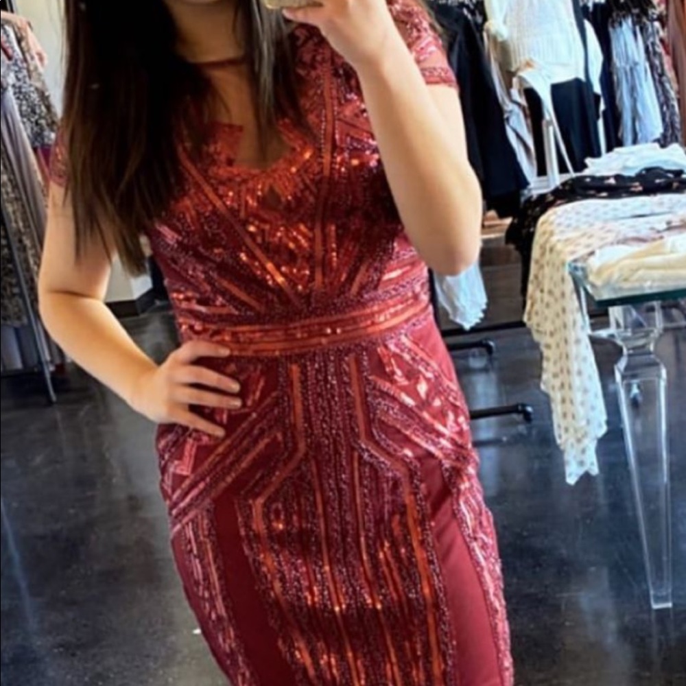 NWOT cocktail dress - red sequins - Picture 4 of 4